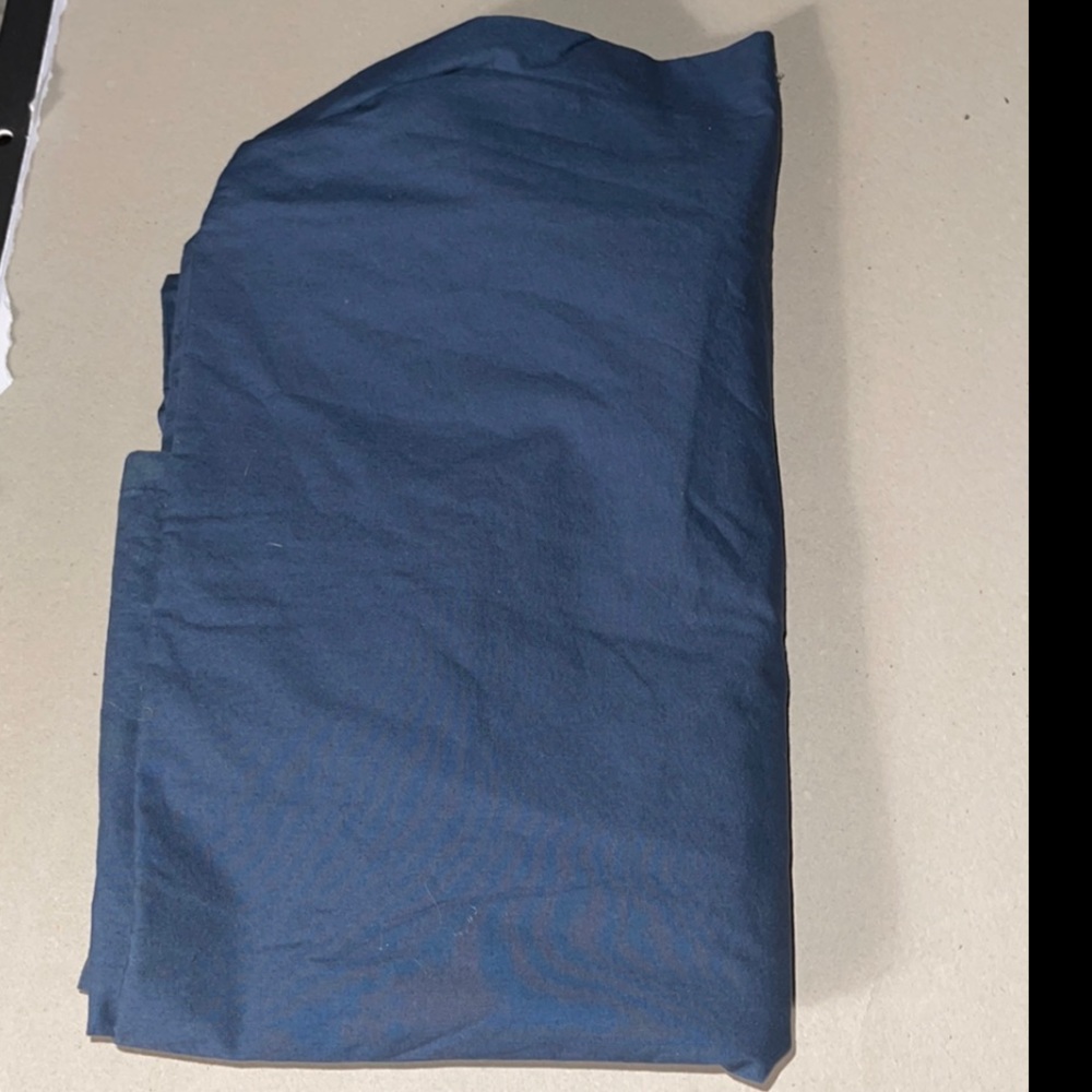 Pottery Barn Teen Twin Flat Sheet VIBRANT NAVY BLUE EUC LIKE NEW